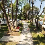 Mysavinahouse Mobilhome 4 A 6 Pers 4 Etoiles 펜션