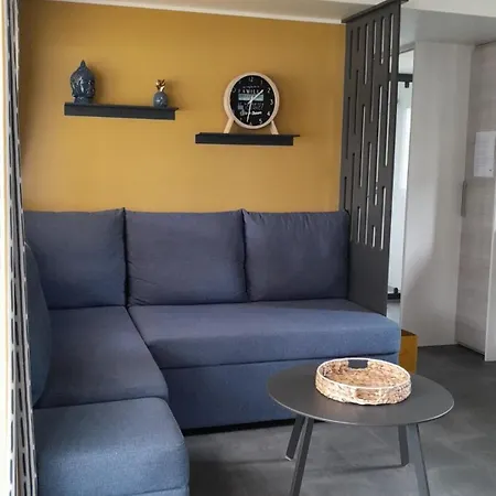 Hébergement de vacances Mysavinahouse Mobilhome 4 à 6 Pers 4 Etoiles *