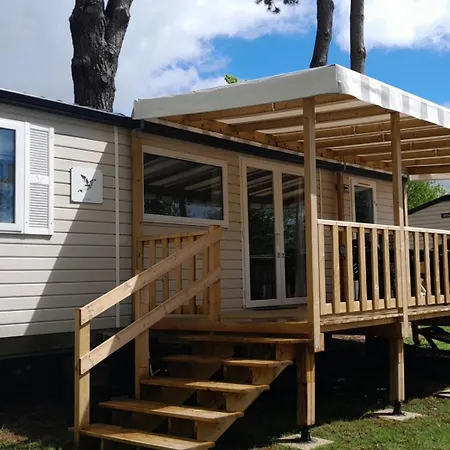 Mysavinahouse Mobilhome 4 à 6 Pers 4 Etoiles Feriehus