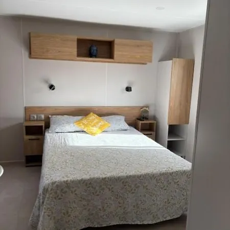 別荘 Mysavinahouse Mobilhome 4 A 6 Pers 4 Etoiles ピリアック・シュル・メール